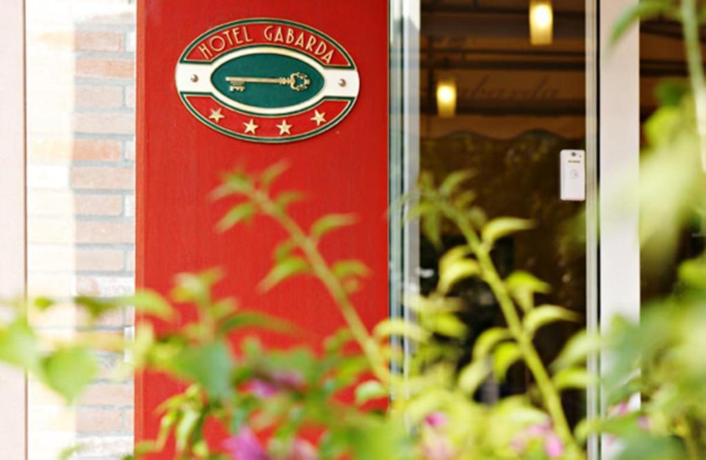 Hotel Gabarda Carpi Extérieur photo