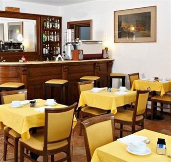 Hotel Gabarda Carpi Extérieur photo